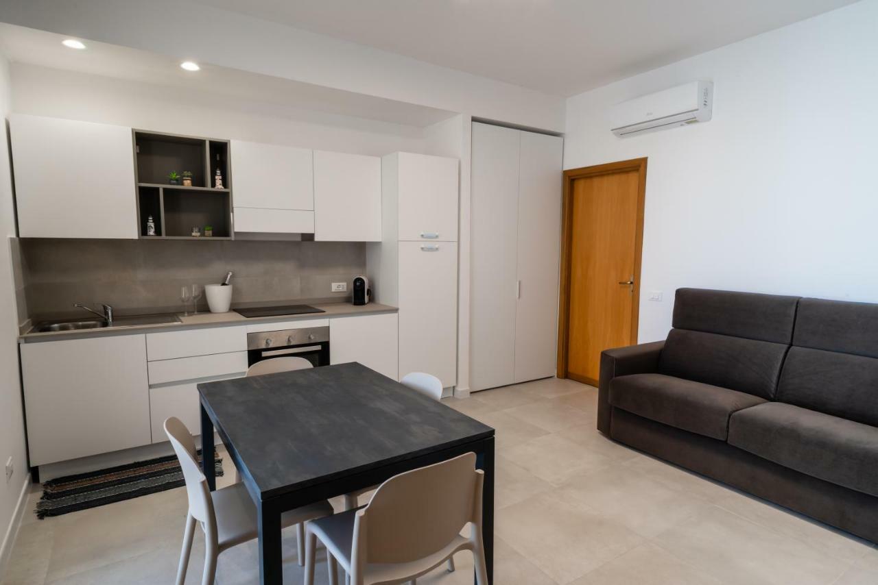 Residence Marinella ซานวิโต โลคาโป ภายนอก รูปภาพ