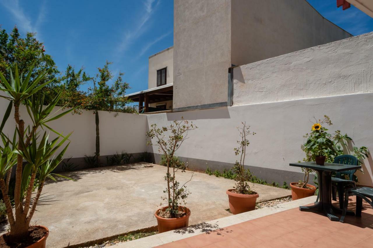 Residence Marinella ซานวิโต โลคาโป ภายนอก รูปภาพ